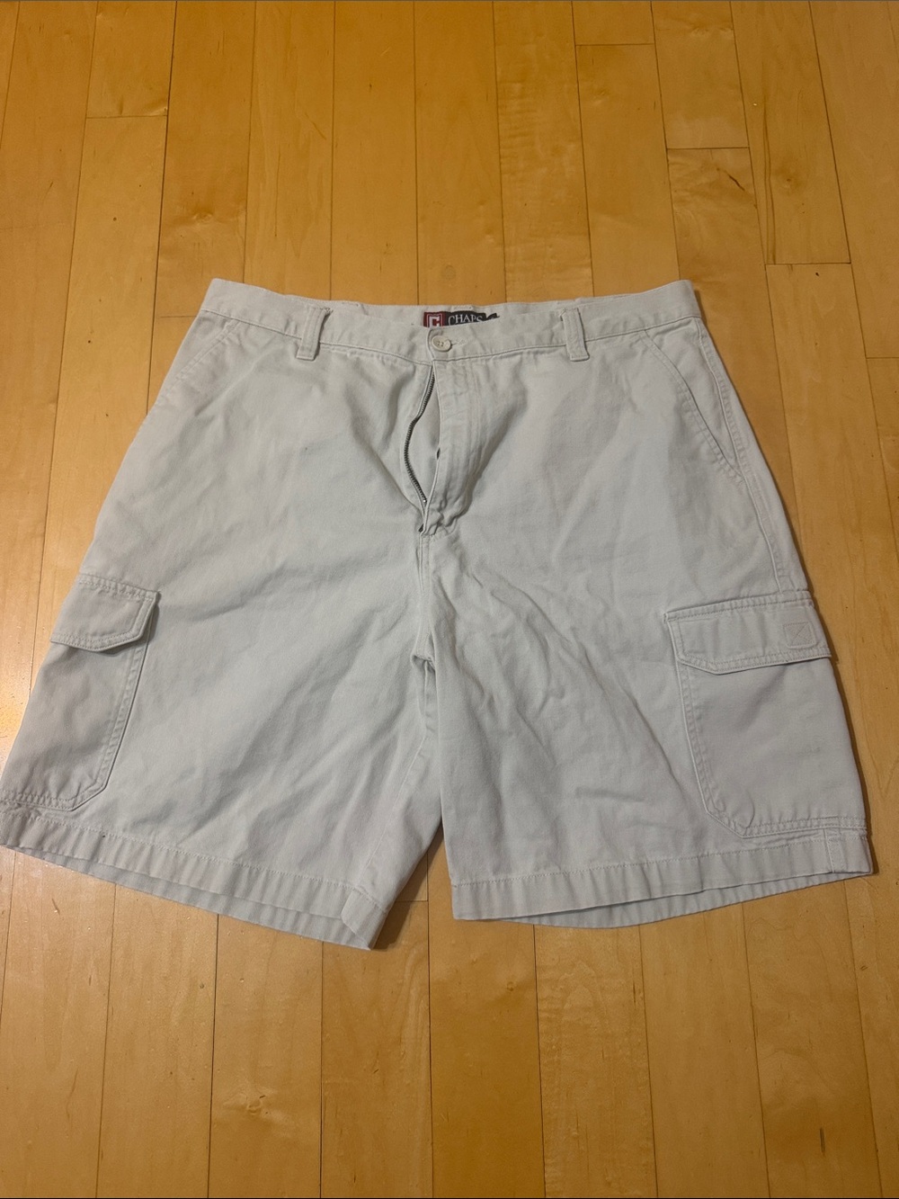 Chaps Men's Cargo Shorts - Light Gray